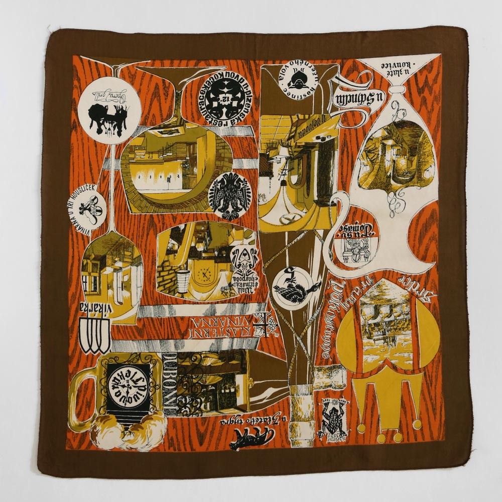 アンティーク・チェコ雑貨のお店 bábovka チェコスロヴァキア プラハのホスポダ・スカーフ