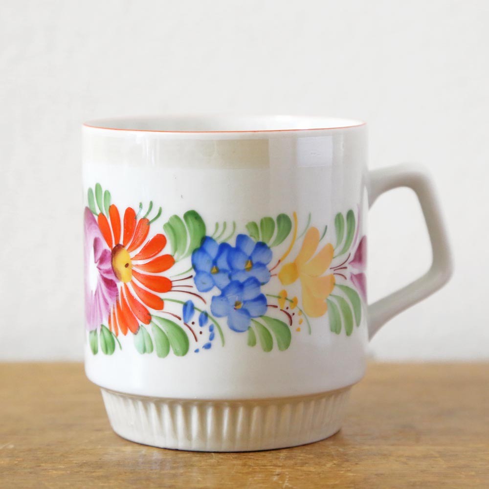 アンティーク・チェコ雑貨のお店 bábovka チェコスロヴァキア 手書きの中東欧フラワー・マグ